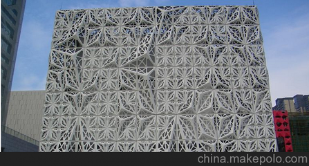 沈陽(yáng)雕花鋁單板與鏤空鋁單板 歐佰(OUBUYS)圖片鑒賞與廣京材料解析